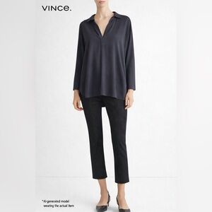 Vince Silk Popover Blouse Navy Long Sleeve Size Large EUC